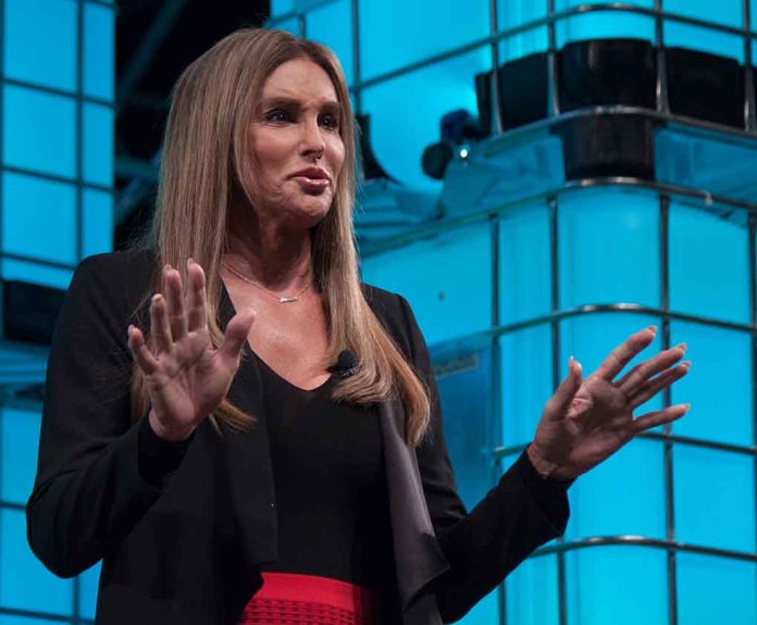 Caitlyn Jenner Becomes Contributor at Fox News