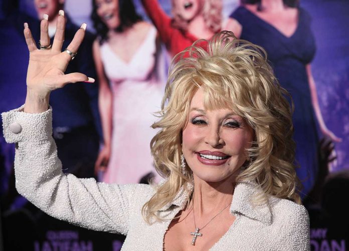 Dolly Parton Gets $100 Million for Charity
