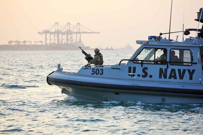 Navy Confiscates Assault Rifles Bound for Yemen