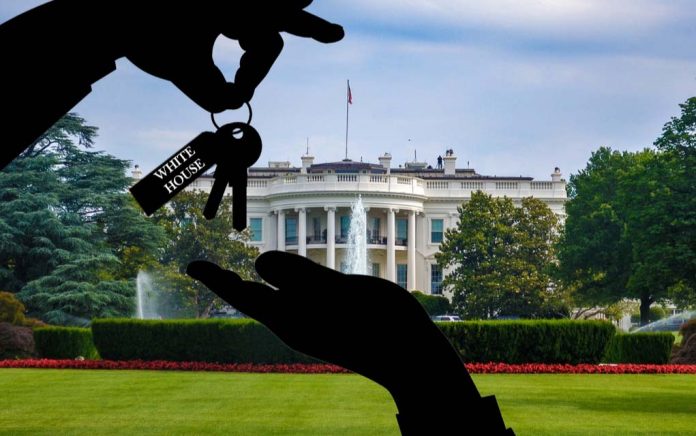 Exchange of Keys for the White House