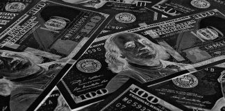 Banknotes in black and white